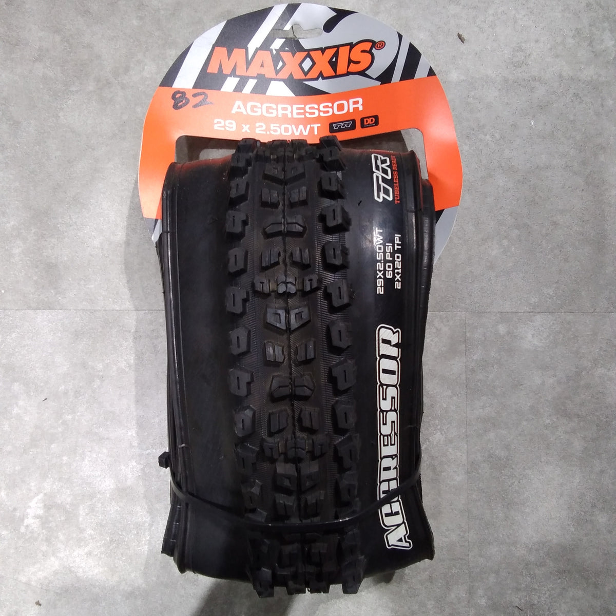 Maxxis aggressor best sale 29 2.5